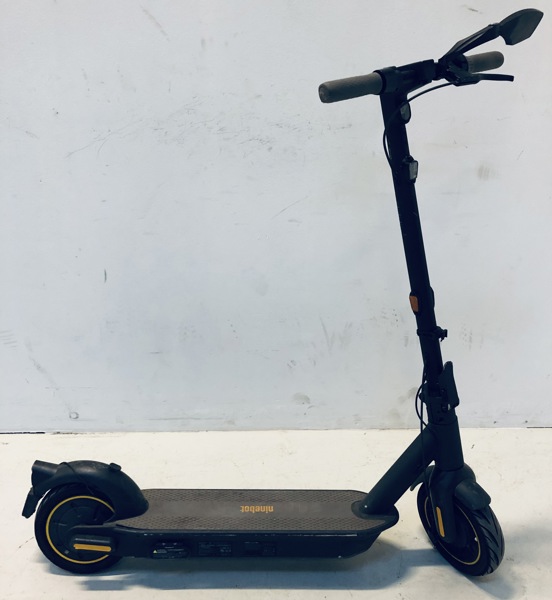 Ninebot Kick Scooter Max elektrisk løbehjul (R 2024-0807)