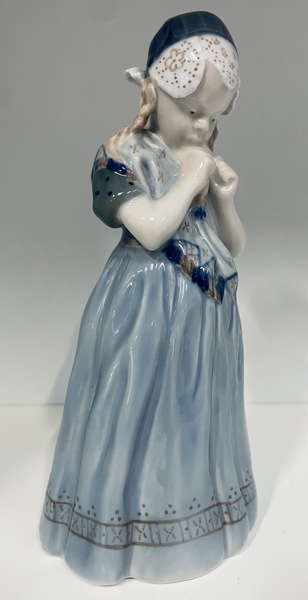 Royal Copenhagen porcelænsfigur nr. 1323 'Bornholmerpige' (22cm)