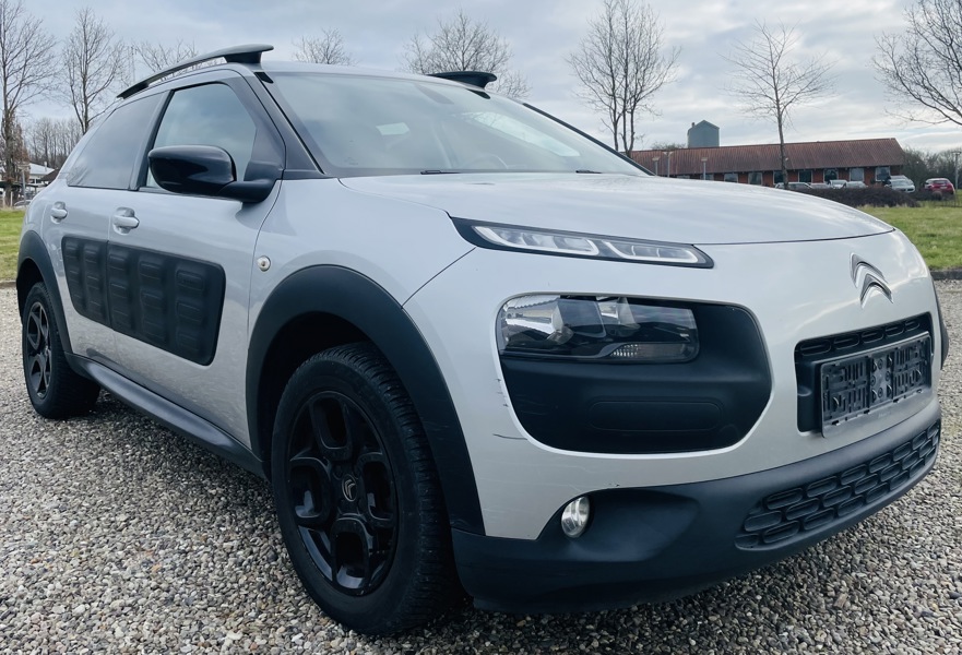 Citroën C4 Cactus 1,6 4-dørs m. Bagklap 6 Aut. (2015) - Stel.: VF70B9HPGFE502058