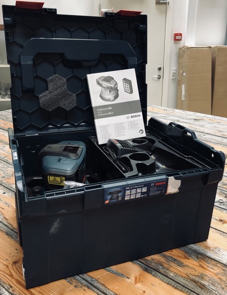 Bosch Professionel (akku): GSL gulvlaser m. RC 2 fjernbetjening, AL 1115 CV batterilader samt kuffert