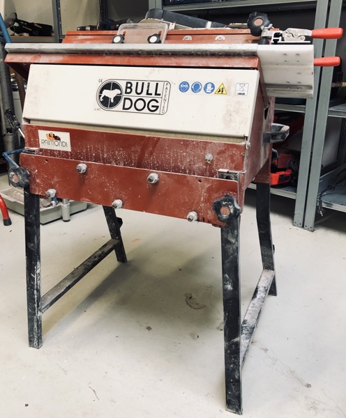 Raimondi Bulldog Advanced Tile Bullnose fliseskæremaskine (2008)