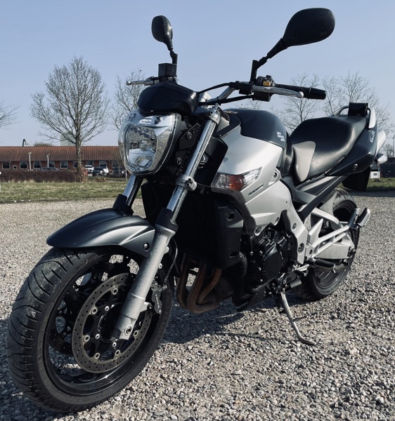 Suzuki GSR 600 72kw (2006) - Stel.: JS1B9111100110711