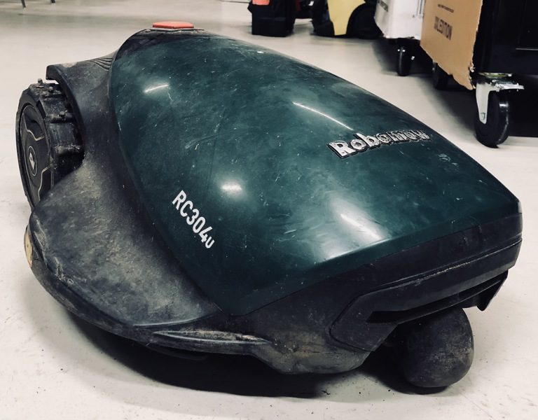 Robomow RC304U robotplæneklipper