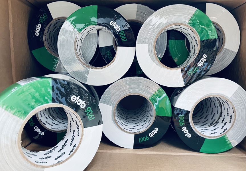 18 Ruller Etab 9061 Silvertejp gaffatape (50x50)
