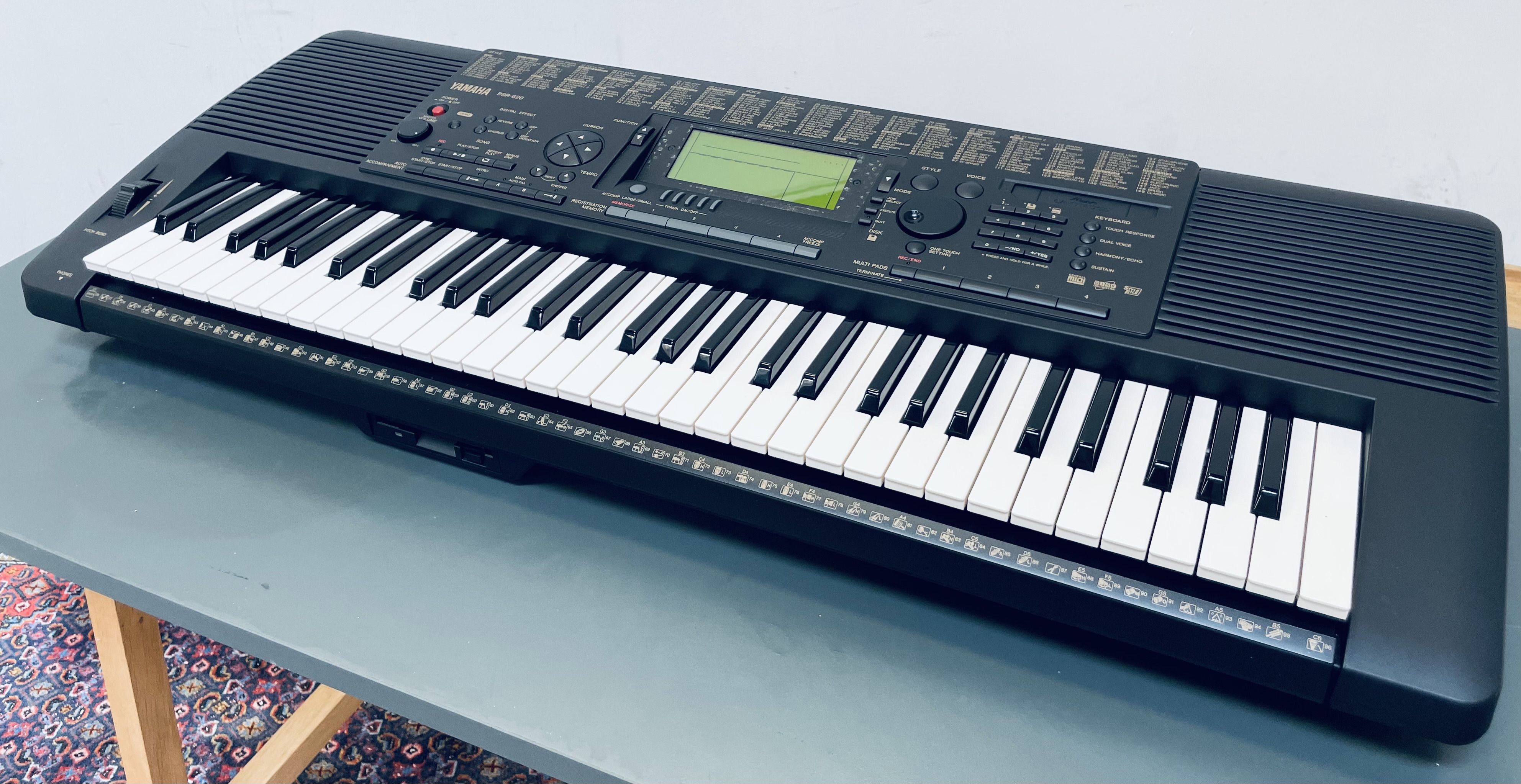 Yamaha Portatone PSR-620 61 | Auktion auktion.haderslevauktion.dk