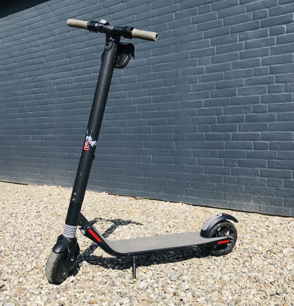 Ninebot kickscooter elektrisk løbehjul fra Segway (R 14/25)