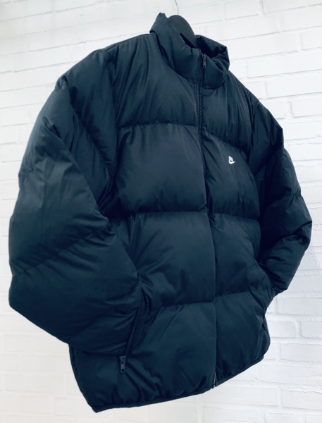Nike Mens dunjakke (Large) - (H 41/25)