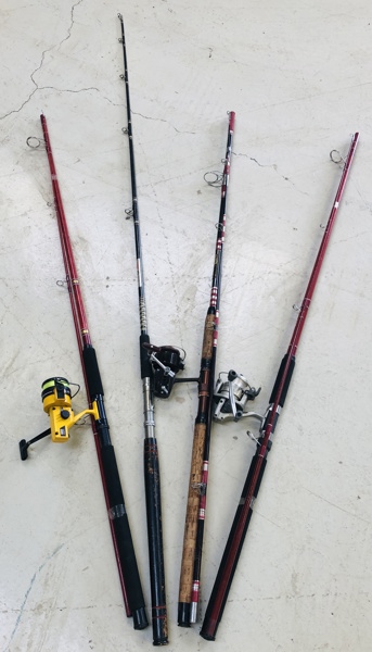 Fiskestænger m. tilhørende hjul - Heriblandt mærkerne Abu Garcia, Daiwa og Shimano