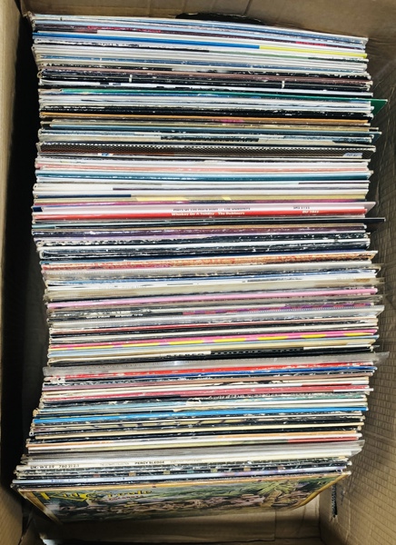 Samling af LP'er - herunder Jørgen Ingemann, Niels Hausgård, Paul Dissing, Joan Baze, Ricky Lee Jones, Sebastian og Kid Creole m.fl.