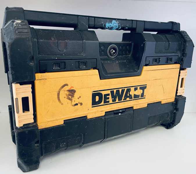 DeWalt (akku): Toughsystem Radio (DWST1-75659-QW) m. DAB+ , Bluetooth, USB (Å 2025-1005)