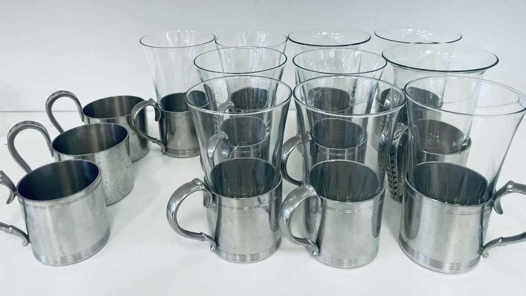 13 Just Andersen Art Deco tinkrus med glasindsats (gløgg-/ jagtsæt) fremstillet i 1940'erne.