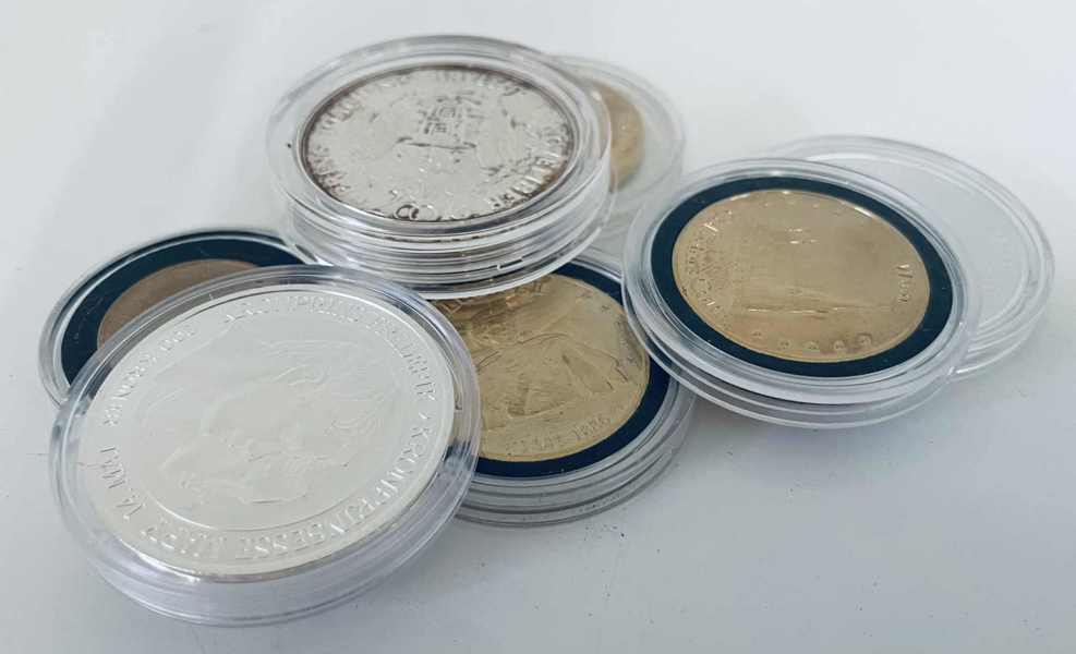 3 Danske sølvmønter af finsølv (999), Polarår 2007-2009 10-krone, Norsk 25-krone af sølv (Frigjøringen 1945) samt 3 Collectors Coin: Sisi (1837-1898), Wolfang Mozart (1756-1791), Ludwig II (1845-1886)