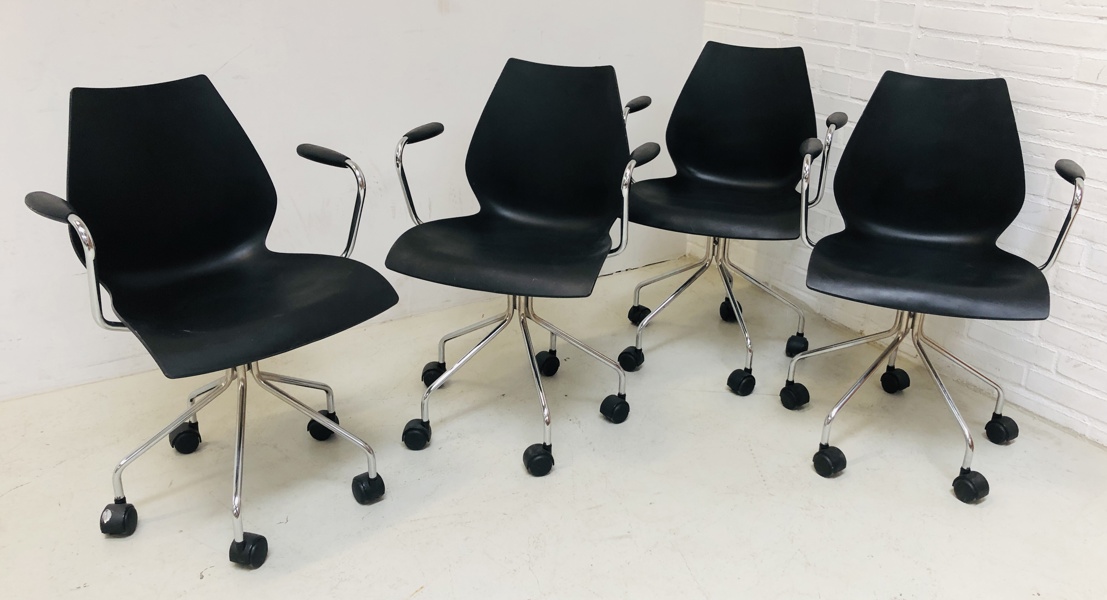 4 Maui kontorstole formgivet af Vico Magistretti, fremstillet ved Kartell, Italien