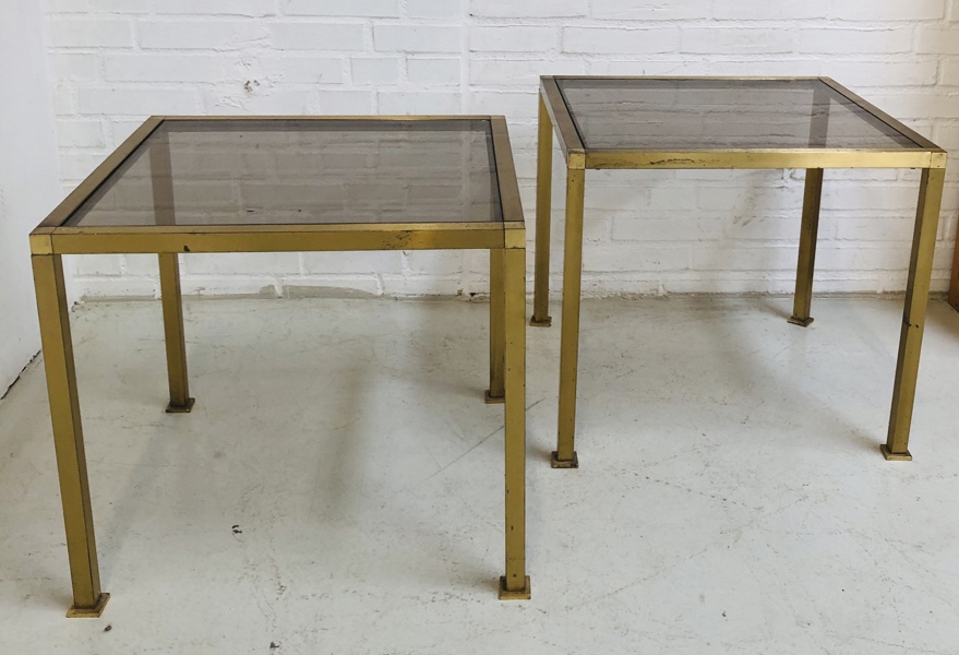 2 stk. retro kvadratiske sideborde, udført i messing og glas