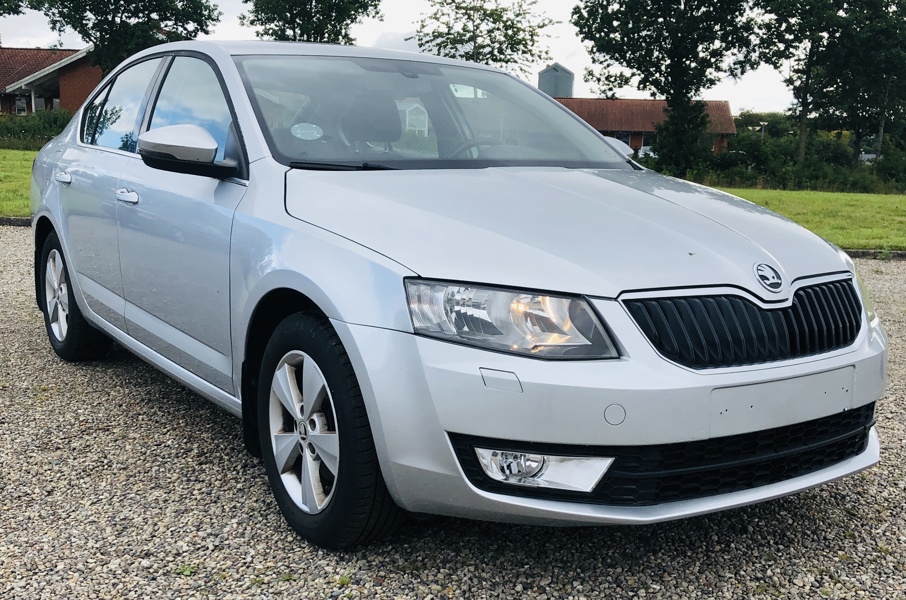 Skoda Octavia 1.4 Tsi 140 Hk Hatchback (2014) - Stel.: TMBAC9NE4E0101358