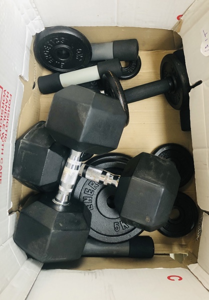 Samling af håndvægte, hexagon håndvægte og vægtskiver