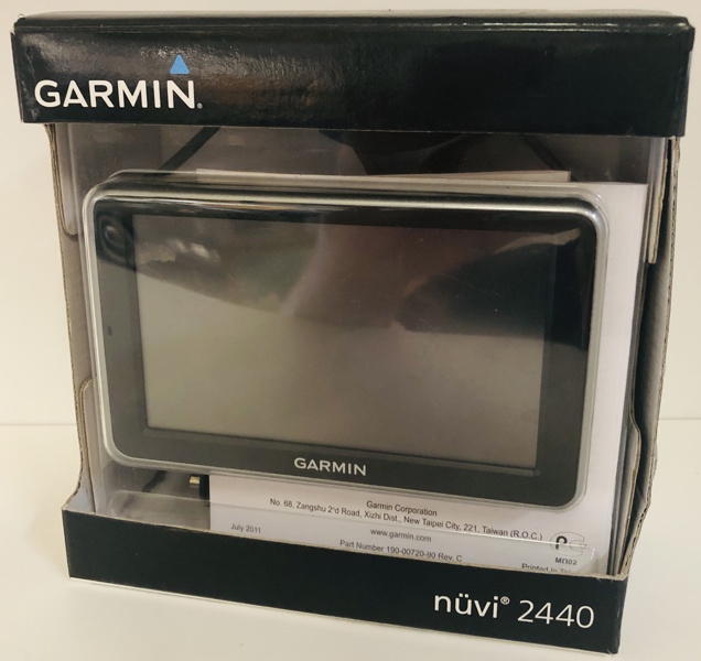 Garmin Nüvi 2440 GPS-navigationssystem m. manual, holder og opladningskabel, i original emballage 