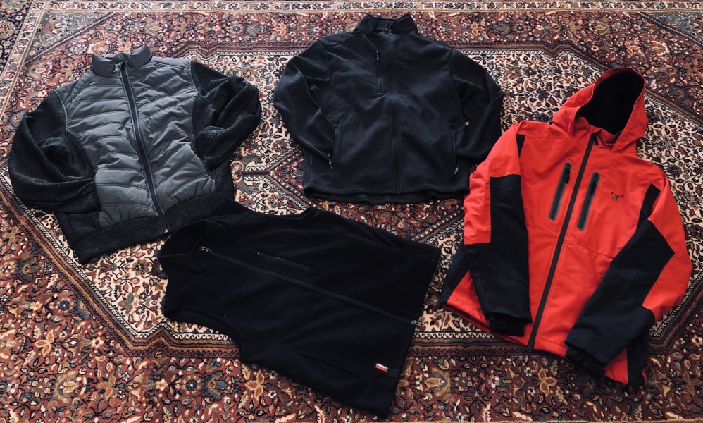 Jagt- og Outdoorbeklædning: Longway jakke (large), Truetimber jakke (medium), Portwest jakke (medium) samt Karbon Thermic (X-Small)