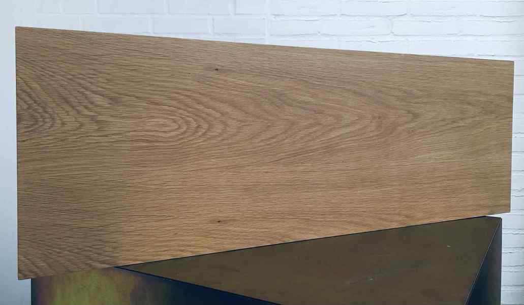13 Hylder udført i ege finer (41X120) - (*3)
