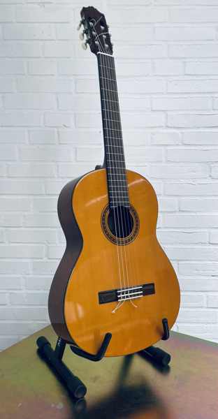 Yamaha CG-101 akustisk guitar 