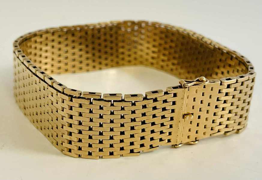 Guld: Carl Anton Koch Hansen (1952-1980) murstens armlænke udført i 14kt./585