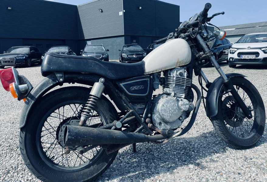 Suzuki GN 250 (1994) - Stel.: NJ42A106736