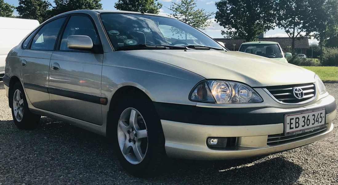 Toyota Avensis 1,8 Lb Man. (2000) - Stel: SB164ZBN10E012237