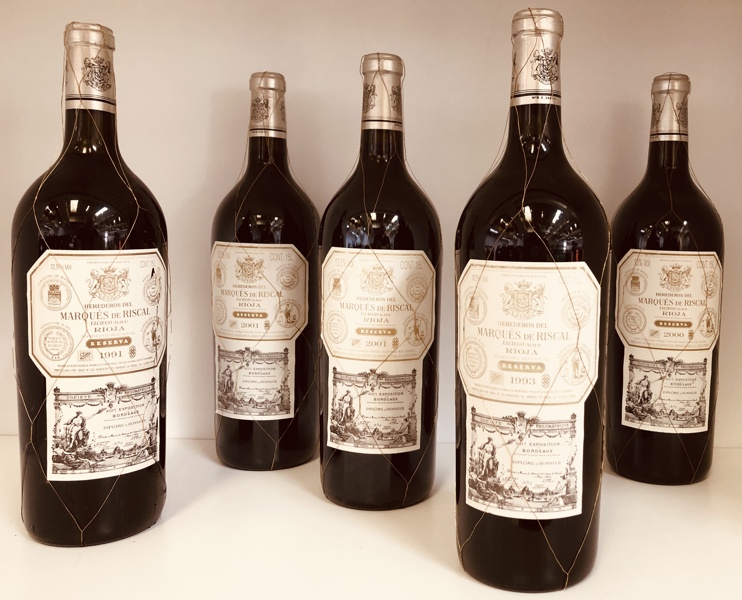 Samling af vin (5 enheder) Marqués de Riscal Elciego (Álava) Rioja Reserva årg. 2001, 2000, 1993, 1991. 150cl