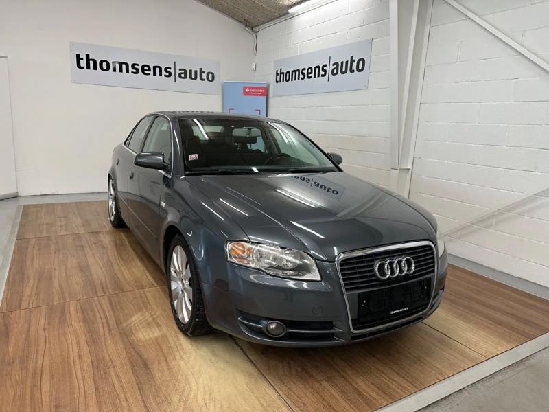 Audi A4 2,0 TFSi 4d (2006) - Stel.:  WAUZZZ8E76A069057