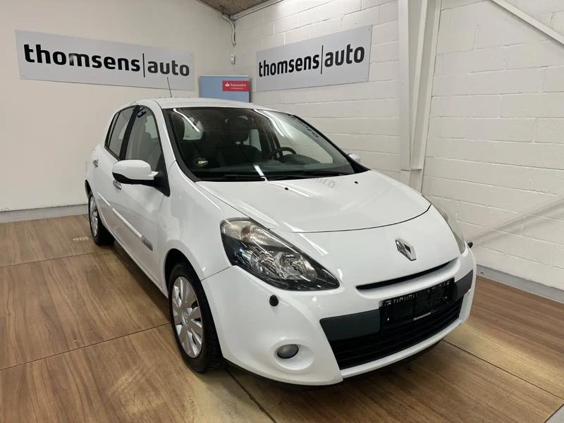 Renault Clio 3 1,2 16V Authentique 5d (2011) - Stel.: VF1BR1S0H45906295