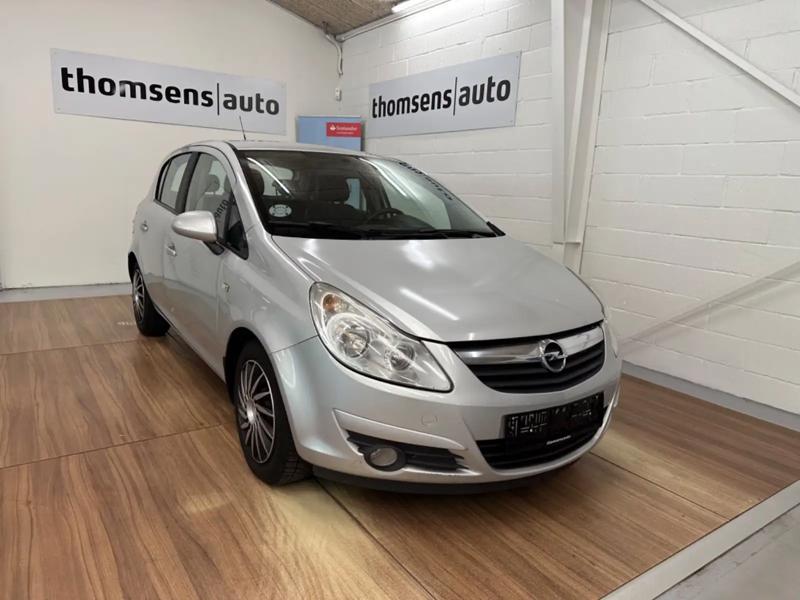 Opel Corsa 1,3 CDTi 75 Cosmo 5d (2010) - Stel.:  W0L0SDL68A4102920