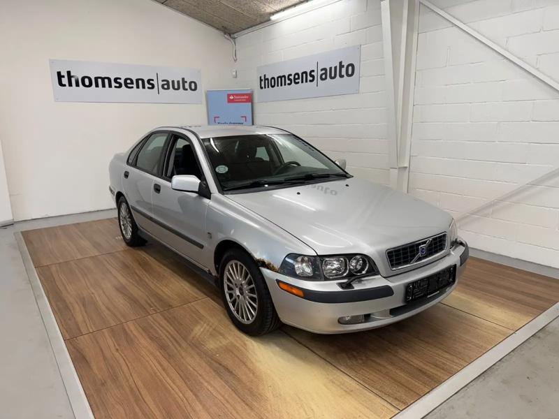 Volvo S40 1,8 (2003) - Stel: YV1VS14K24F073947
