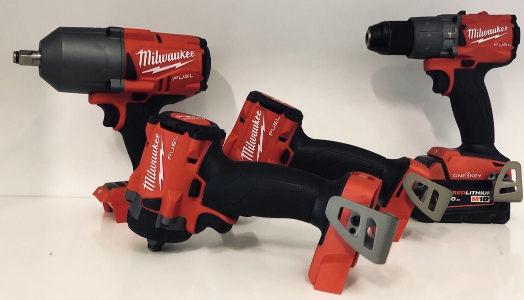 Milwaukee M18 (akku): ONEPD2 slagskruemaskine, FIW2F12 slagnøgle, FMTIW2F12 slagnøgle, FHIWF12 slagnøgle samt 5.0Ah batteri  (P 189, 353/24)