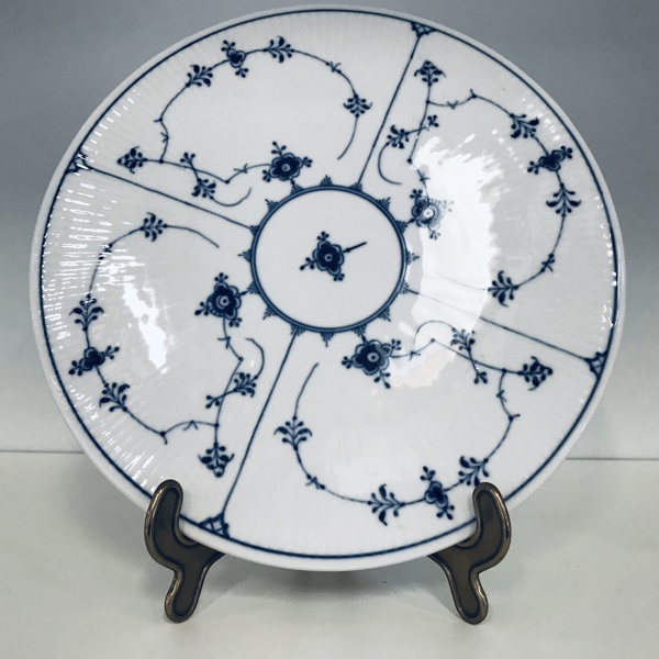 Royal Copenhagen Musselmalet Riflet bordskåner/varmebrik  (dekorations nr.: 1/456) - ikke ofte udbudt/sjælden