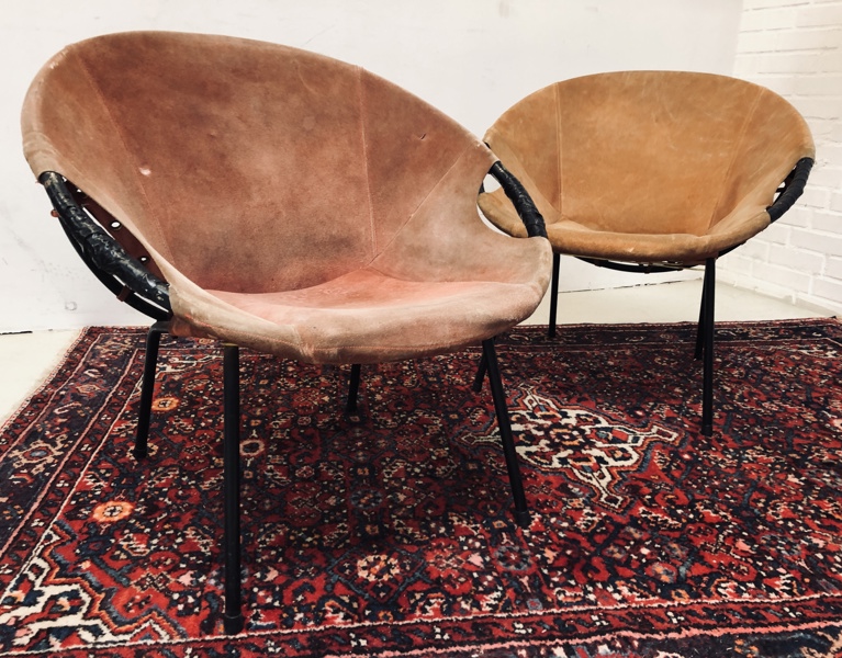 2 Lusch & Co. 'Ballon Chair' loungestole