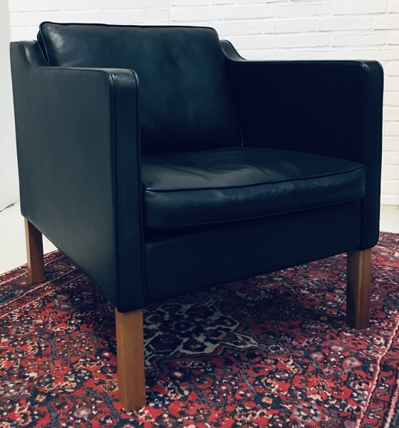 Takashi Okamura og Erik Marquardsen 'Admiral' lounge-/armstol, fremstillet hos Skippers Furniture