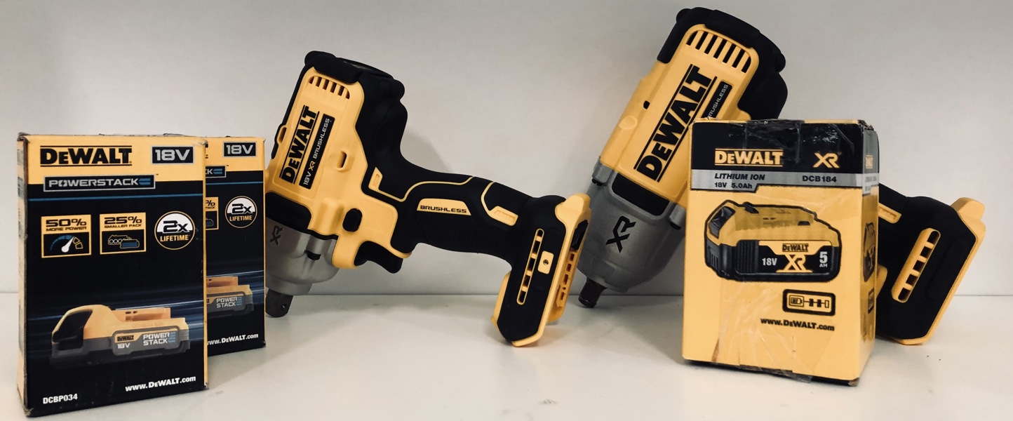 DeWalt (akku): DCF899 slagnøgle, DCF892 slagnøgle samt 5.0Ah/18v batteri samt 2 Powerstack 18v batterier (P 322, 324, 328, 329/24)