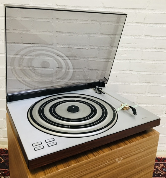 Bang & Olufsen Beogram 1700 pladeafspiller 