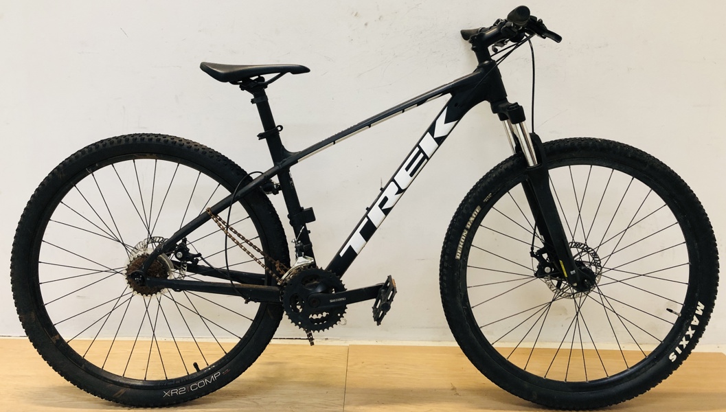 Trek Marlin 4 (medium/large) mountainbike (R 2025-0052)
