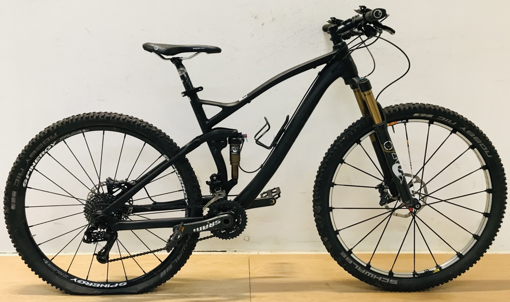 Canyon Nerve RL fully-mountainbike m. Fox forgaffel og Float Fox fullydæmper (R 2025-0264)