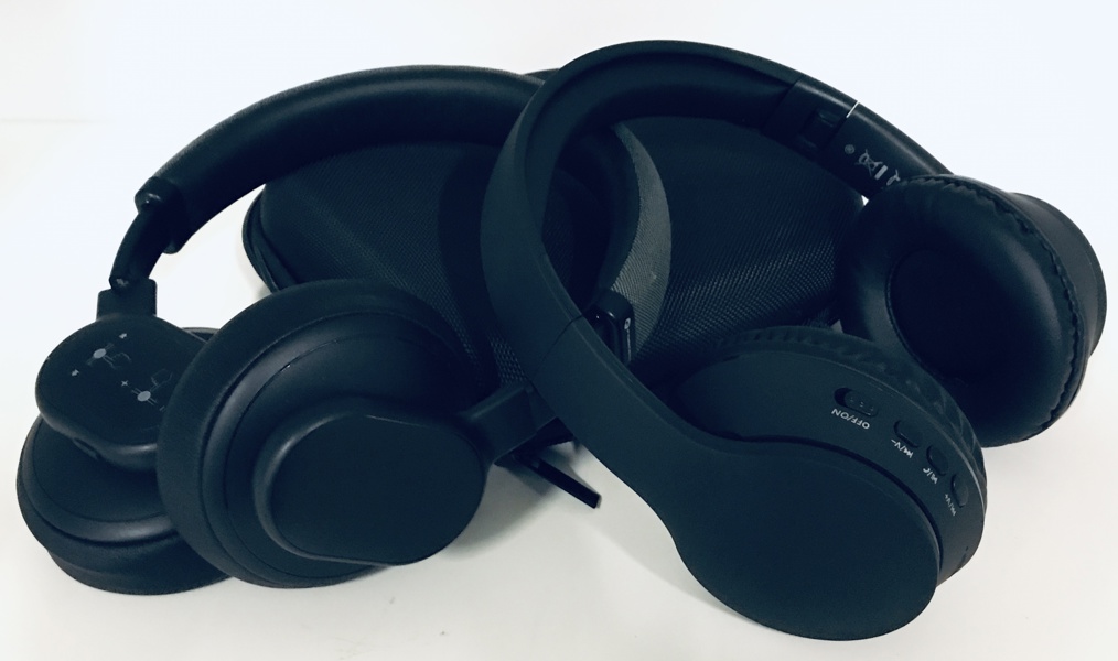 Forcell F-Audio ANC Touch Beat trådløse Around-Ear hovedtelefoner samt trådløse Pepco 752002 trådløse Around-Ear hovedtelefoner  (B 267,  477/25)