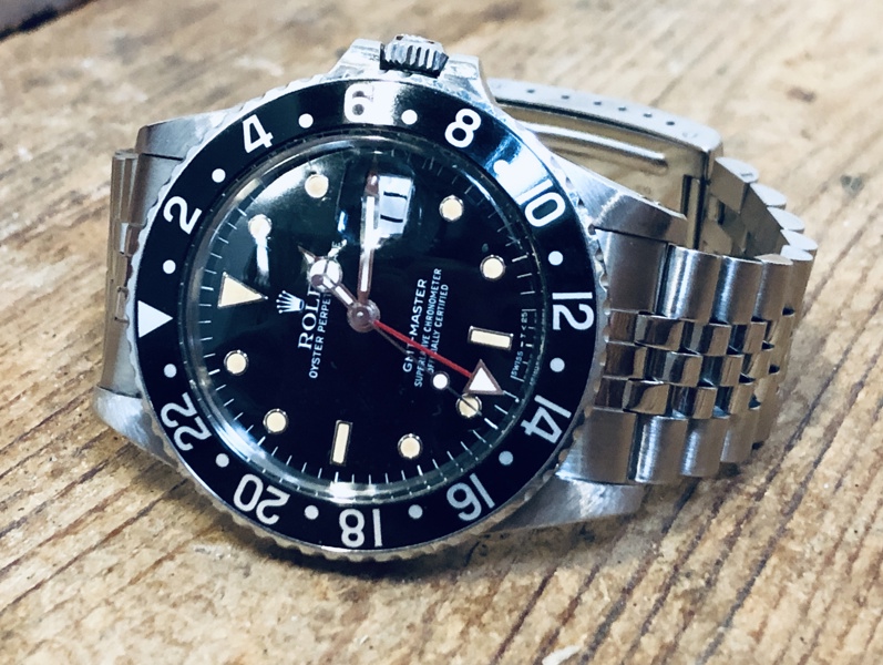 Rolex Oyster Perpetual GMT-Master (Ø 41mm) m. Jubilee lænke (Å 2023-1593)