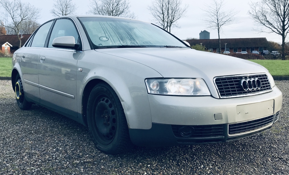 Audi A4 Limousine 2,4 V6 (2002) - Stel.: WAUZZZ8E93A126337