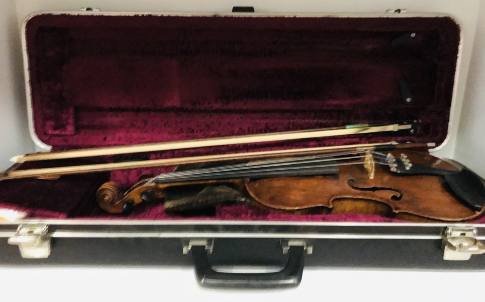 Vintage Jacobus Stainer in Absam Prope Oenipontum 16 violin m. 2 violinbuer, kuffert samt tilbehør