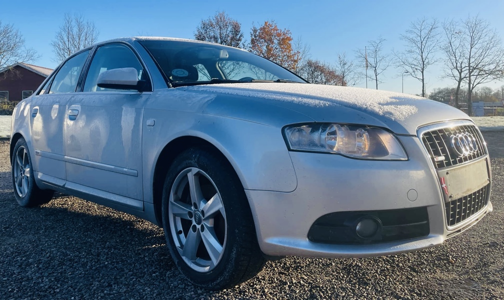 Audi A4 Limousine 2,0 Tdi (2007) - Stel.: WAUZZZ8E27A098967