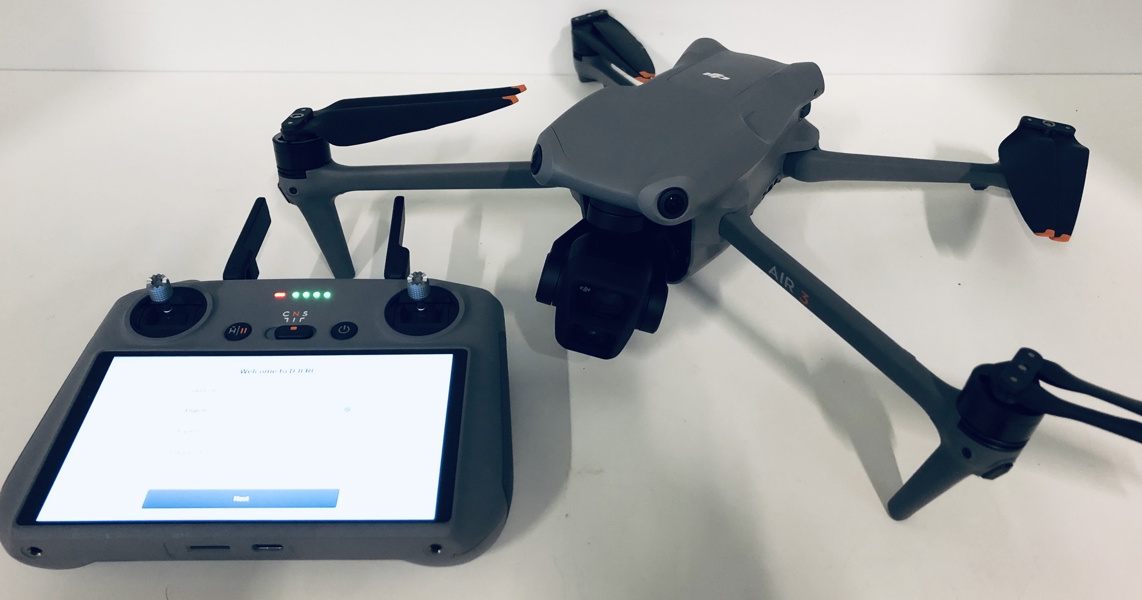 DJI Air 3 drone m. DJI RC-2 fjernkontrol (H 124/25)