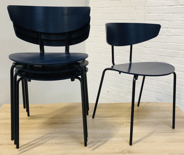 4 Ferm Living 'Herman Chair' spisebordstole designet af Herman Studio