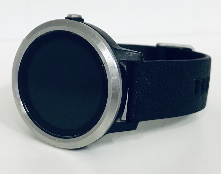 Garmin vívoactive 3 GPS Smartwatch (R 2025-0365)