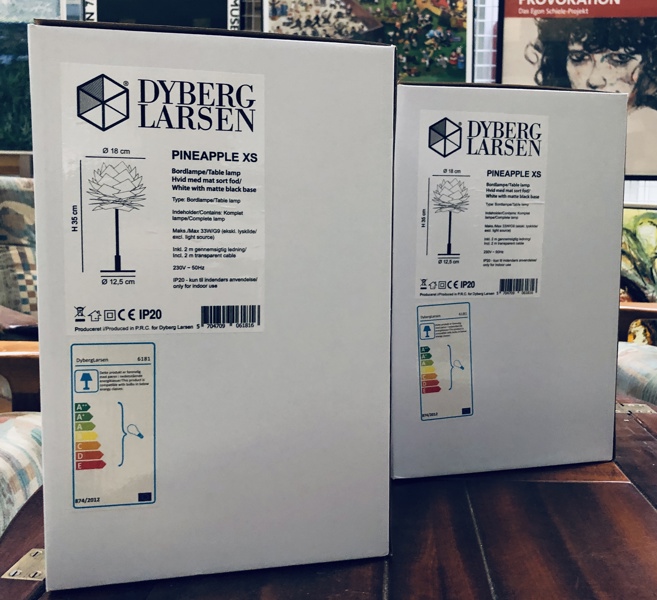 2 Dyrberg Larsen Pineapple XS bordlamper (35cm)