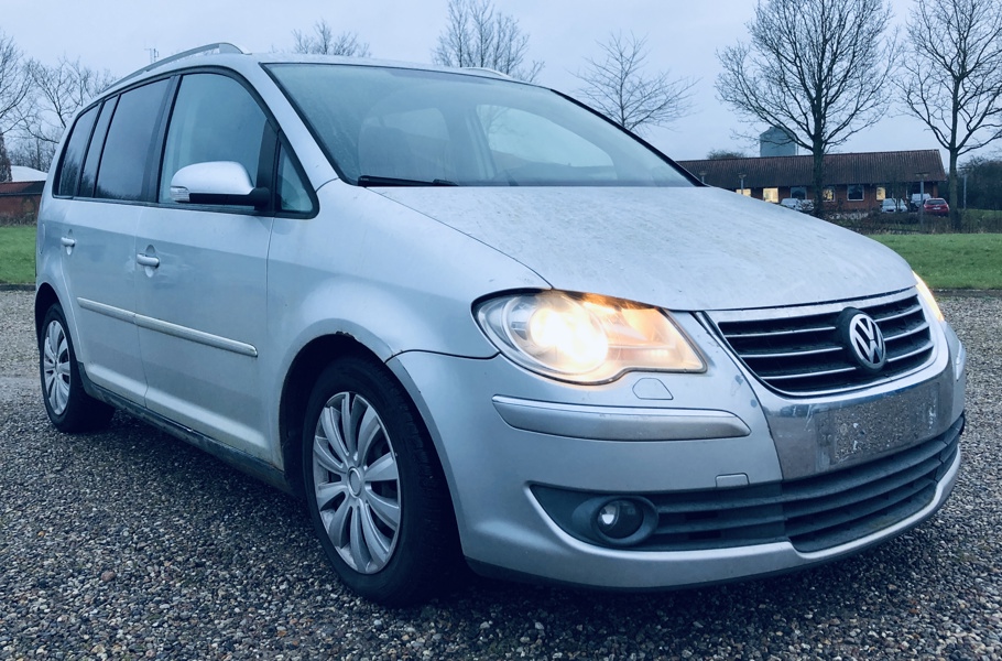 Volkswagen Touran Van 2,0 Tdi Aut. (2007) - Stel.: WVGZZZ1TZ8W006663